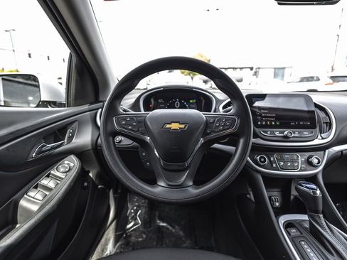 Used 2019 Chevrolet Volt LT FWD image 22