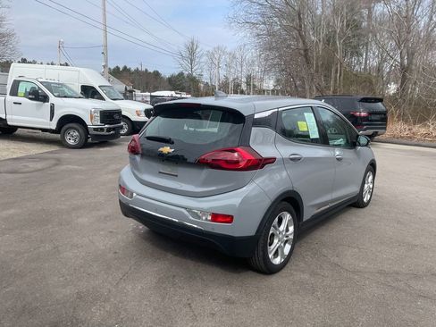 Used 2020 Chevrolet Bolt LT FWD image 5