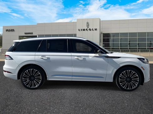 New 2026 Lincoln Aviator Black Label w/ Dynamic Handling Package image 2