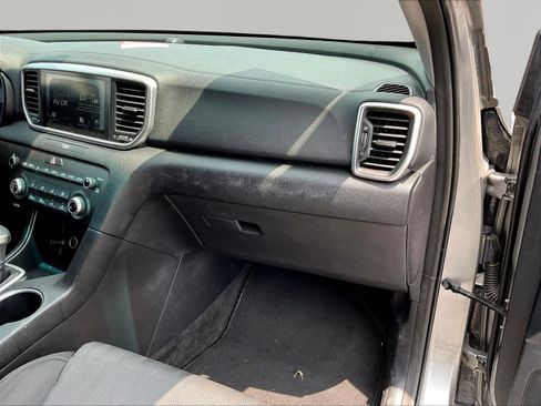 Used 2021 Kia Sportage LX FWD image 26