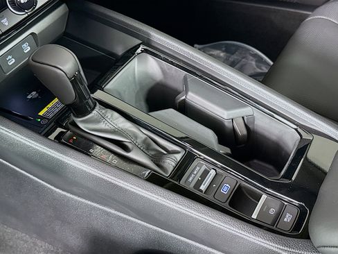 New 2025 Honda Accord EX-L image 17