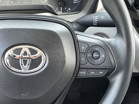 Used 2025 Toyota Corolla LE w/ LE Premium Package FWD image 14