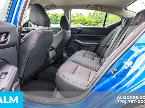 Used 2025 Nissan Altima 2.5 SV FWD image 19