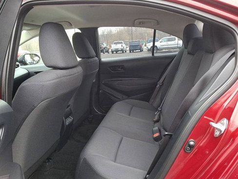 Certified 2025 Toyota Corolla LE image 21