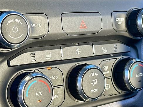 Used 2022 RAM 1500 Big Horn image 19