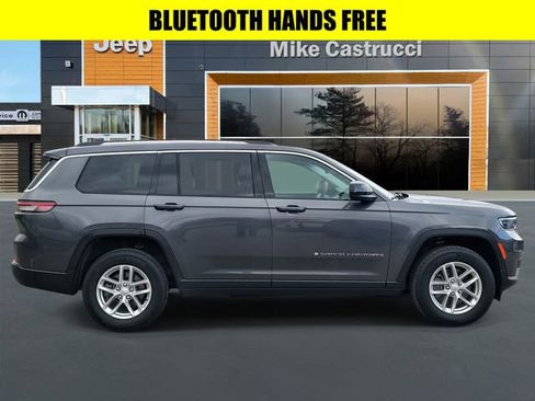 Used 2024 Jeep Grand Cherokee L Laredo w/ Luxury Tech Group I image 3