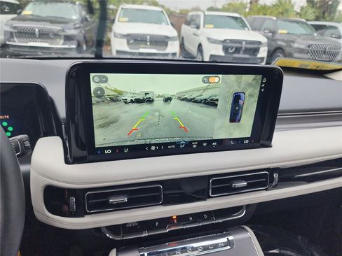 New 2026 Lincoln Aviator 2WD image 35