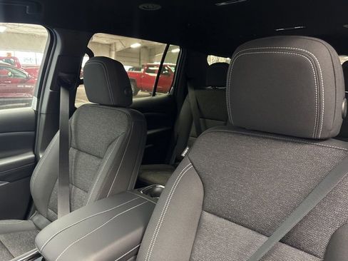 New 2026 Chevrolet Traverse LT w/ Midnight/Sport Edition FWD image 26