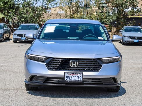 Certified 2025 Honda Accord LX image 2