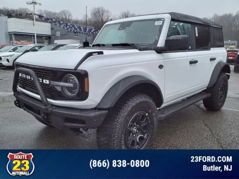 New 2023 Ford Bronco Wildtrak image 2