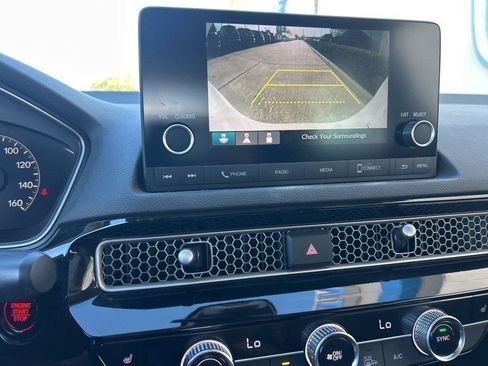 Used 2024 Honda Civic EX-L image 12