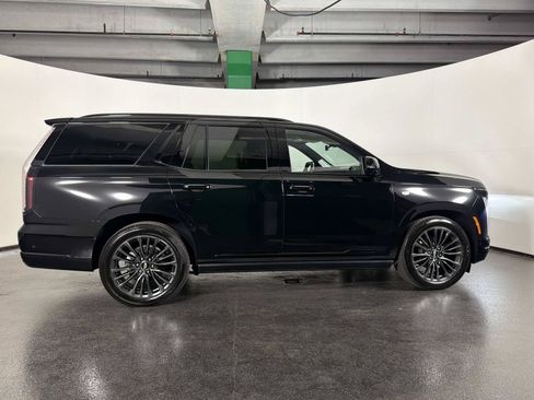 Used 2026 Cadillac Escalade Platinum Sport AWD/4WD image 2