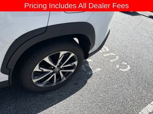 Used 2023 Toyota Corolla Cross XLE w/ Convenience Package AWD/4WD image 8