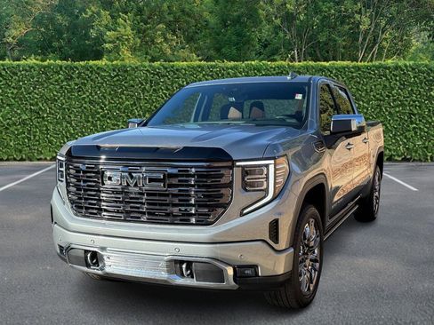 Used 2025 GMC Sierra 1500 Denali Ultimate image 6