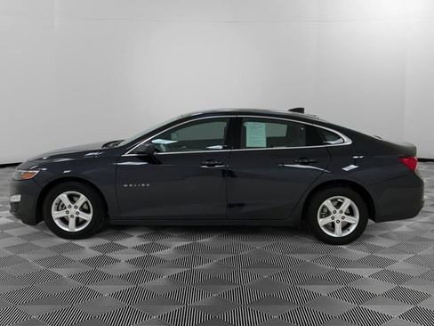 Used 2023 Chevrolet Malibu LS w/ Driver Confidence Package FWD image 2