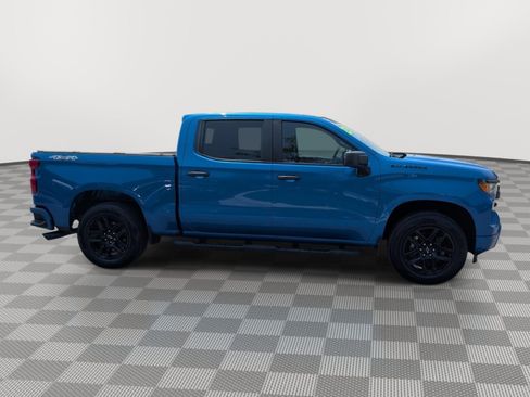 Used 2023 Chevrolet Silverado 1500 Custom w/ Rally Edition AWD/4WD image 6