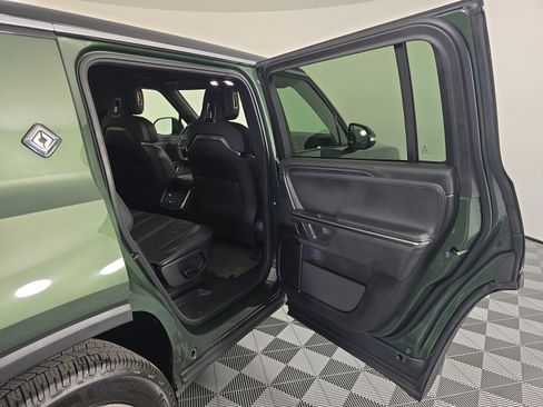 Used 2023 Rivian R1S Adventure image 19