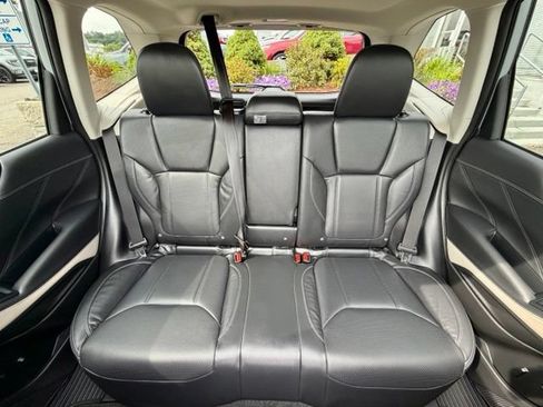 Used 2023 Subaru Forester Limited AWD/4WD image 25