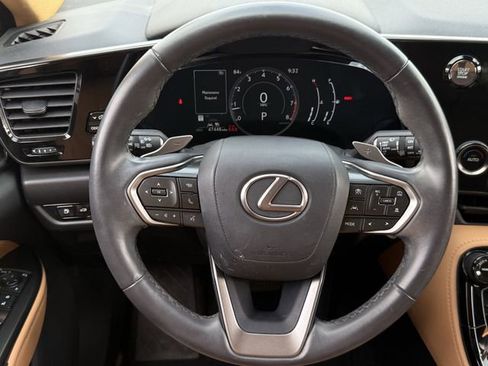 Used 2024 Lexus NX 250 FWD w/ Towing Package (2000 Lbs) image 12