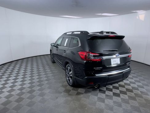 Used 2023 Subaru Ascent Limited w/ Technology Package image 7