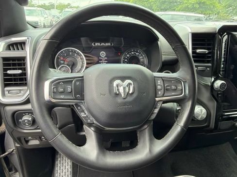 Used 2025 RAM 1500 Laramie AWD/4WD image 13