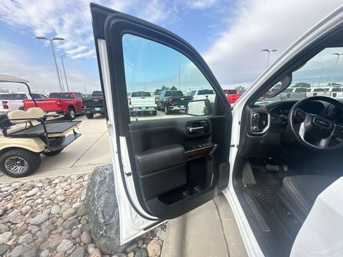Certified 2021 GMC Sierra 1500 SLE w/ Driver Alert Package I AWD/4WD image 23