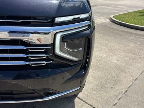 Used 2025 Chevrolet Tahoe Premier RWD image 10