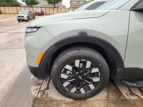 Used 2025 Hyundai Santa Cruz SEL FWD image 7