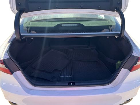 Used 2023 Toyota Camry LE image 27