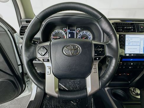 Used 2024 Toyota 4Runner Limited image 15