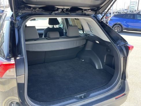 Used 2024 Toyota RAV4 XLE image 31