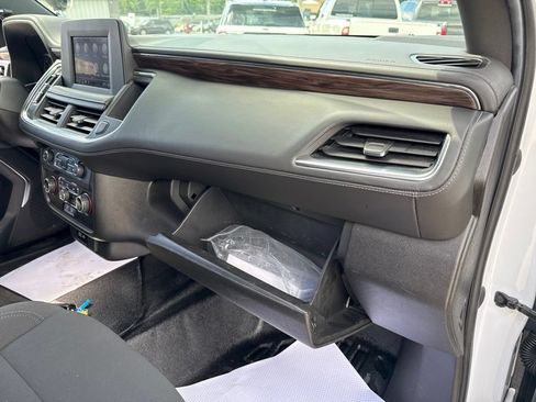 Used 2021 Chevrolet Tahoe 4WD image 41