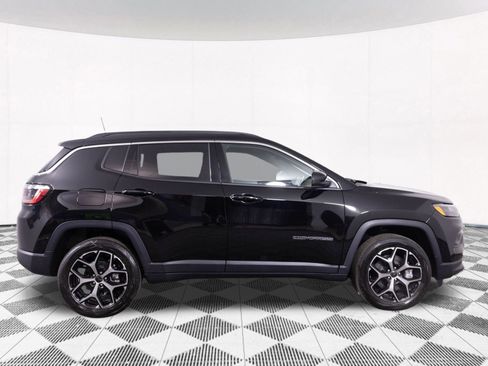 New 2026 Jeep Compass Limited image 6