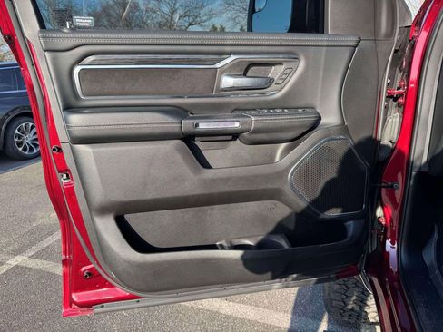 Used 2024 RAM 1500 Laramie image 18