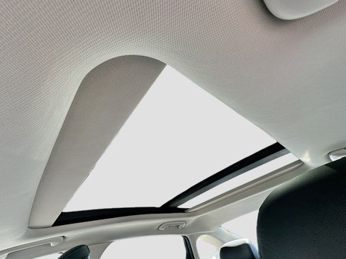 Used 2024 Genesis G80 2.5T w/ Advanced Package image 20