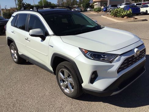 Used 2021 Toyota RAV4 Limited AWD/4WD image 7