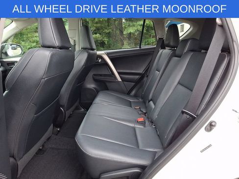 Used 2013 Toyota RAV4 Limited AWD/4WD image 10