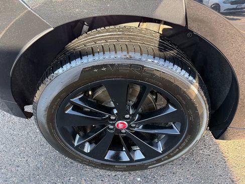 Used 2022 Jaguar F-PACE S AWD/4WD image 10