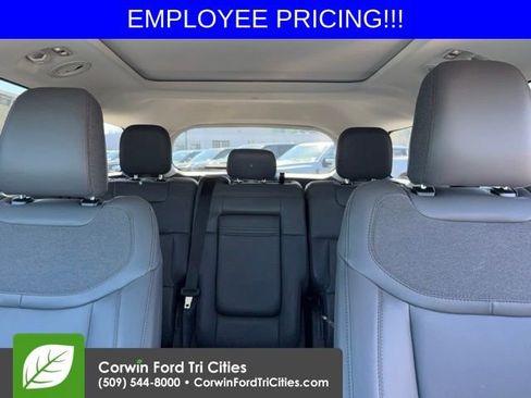 New 2026 Ford Explorer Active w/ Active Comfort Package AWD/4WD image 36