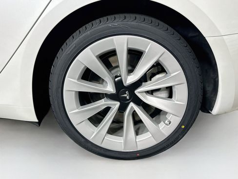 Used 2023 Tesla Model 3 Standard Range RWD image 11
