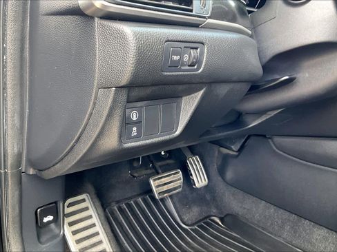 Used 2022 Honda Accord Sport image 28