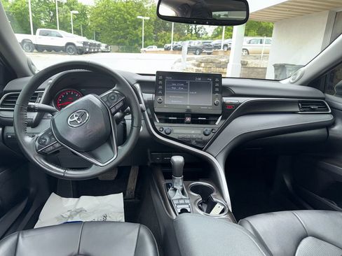 Used 2024 Toyota Camry XSE w/ Cold Weather Package FWD image 12