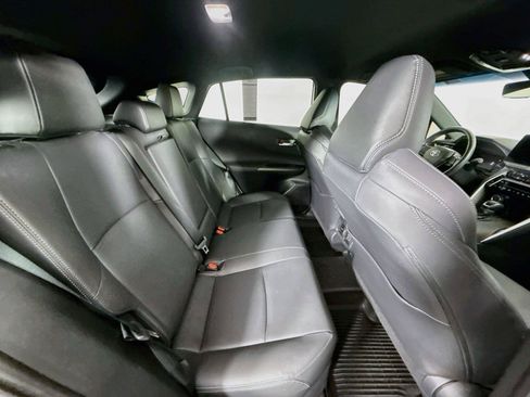 Used 2024 Toyota Venza XLE AWD/4WD image 44