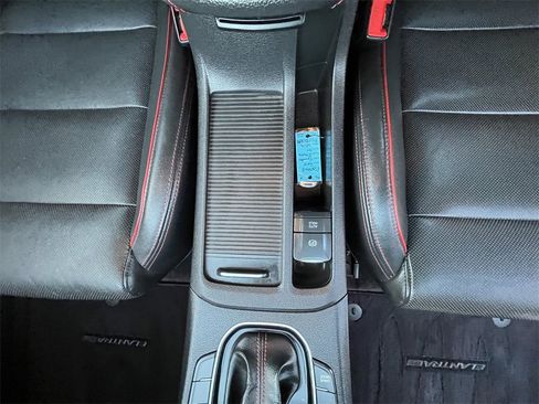 Used 2018 Hyundai Elantra GT Sport w/ Sport Tech Package 04 image 11