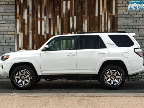 Used 2019 Toyota 4Runner TRD Off-Road Premium AWD/4WD image 3