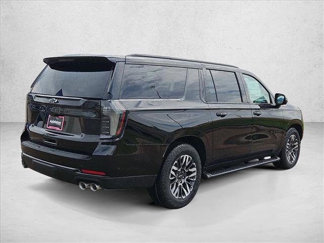 New 2027 Chevrolet Suburban Z71 w/ Z71 Off-Road Package AWD/4WD image 2