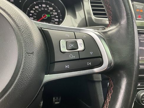 Used 2015 Volkswagen GTI Autobahn image 19