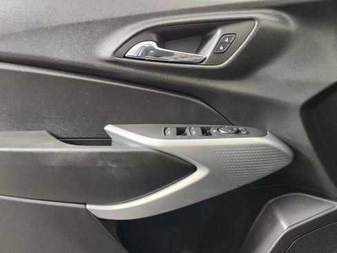 Certified 2024 Chevrolet Trax LS w/ LS Convenience Package FWD image 24