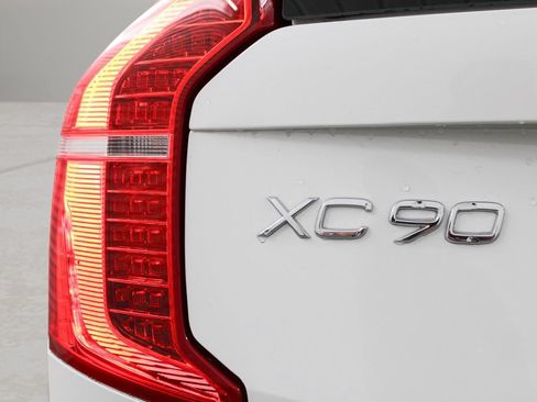 Used 2024 Volvo XC90 B6 Ultimate w/ Lounge Package AWD/4WD image 35