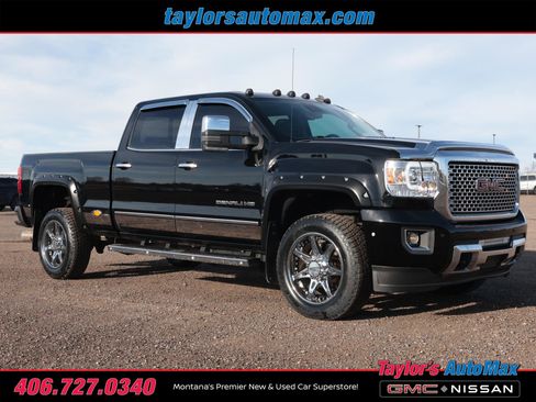 Used 2015 GMC Sierra 2500 Denali image 2